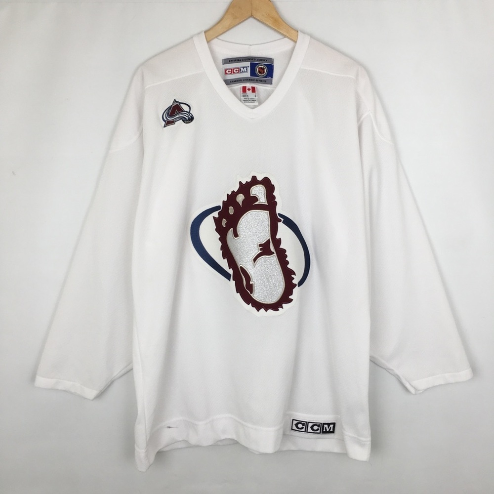 Vintage Rare CCM Colorado Avalanche Hockey Practice Jersey Yeti Foot Logo Mens L